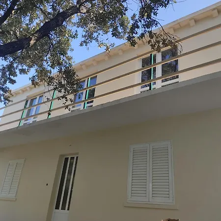 Holiday home Kuca Za Odmor Mirozlat Saplunara